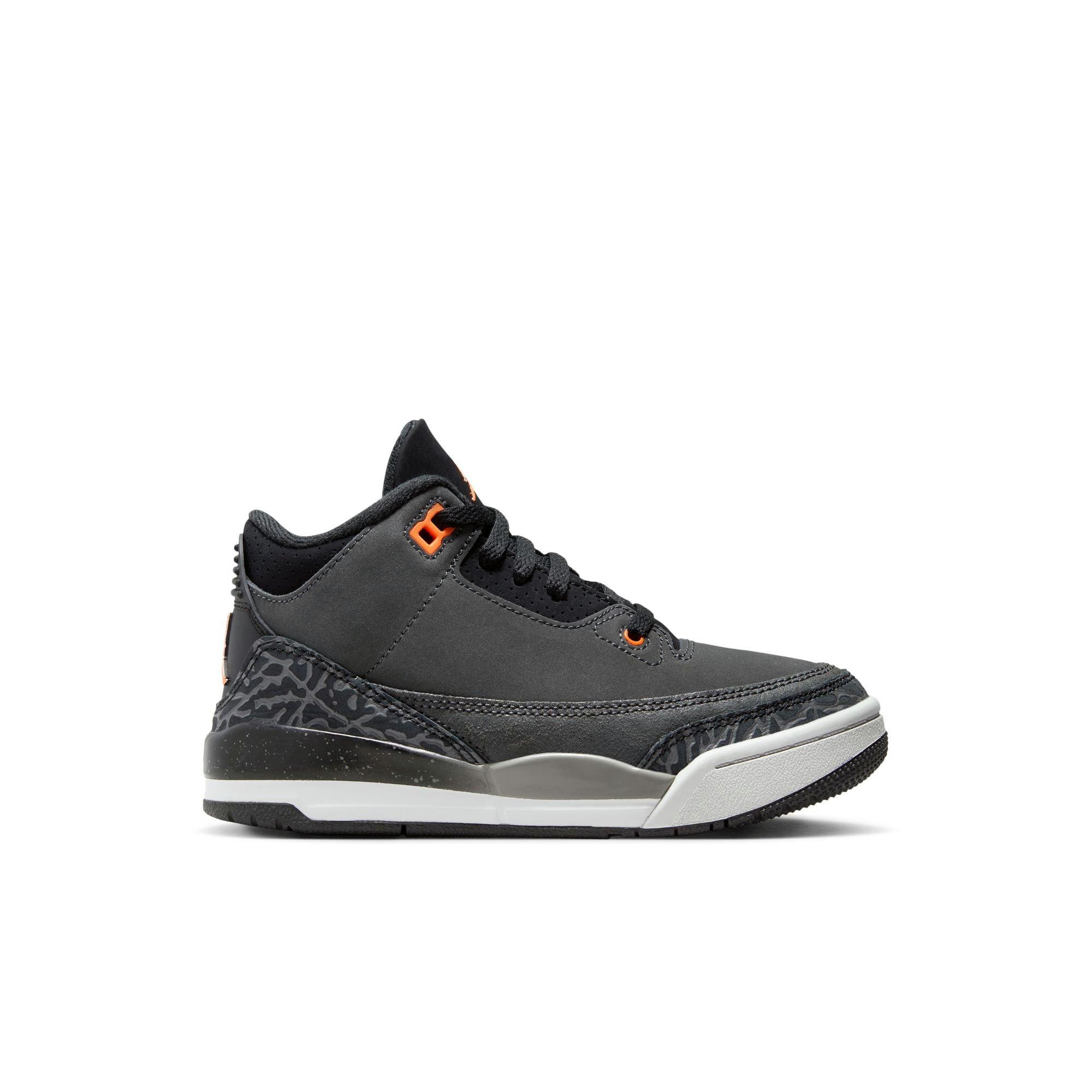 Preschool jordan hotsell retro 3